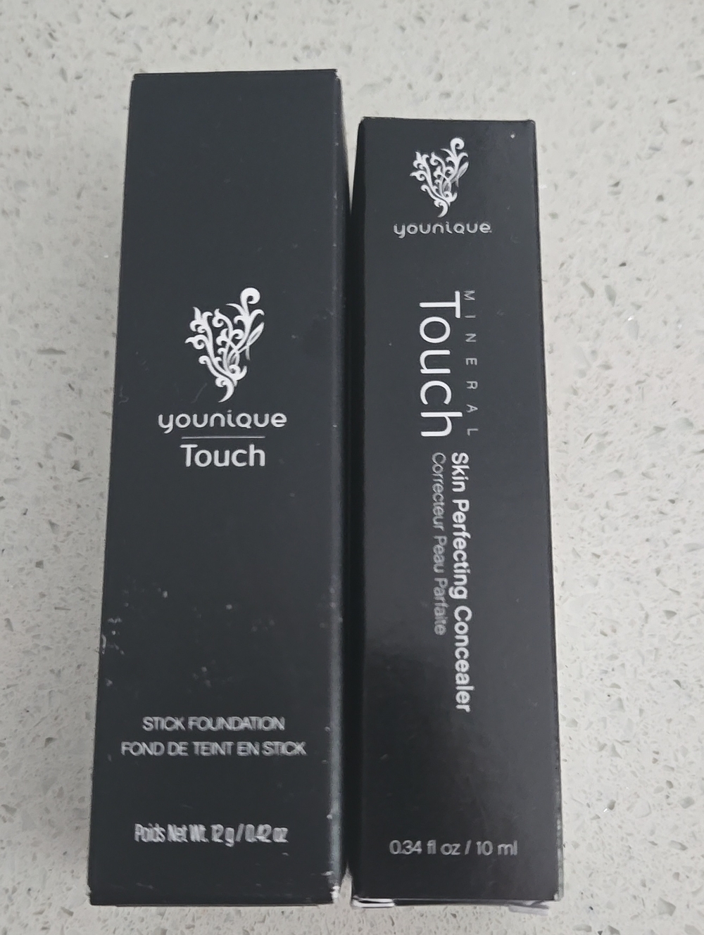 Younique Touch Mineral Skin Perfecting Concealer - Black Packaging
